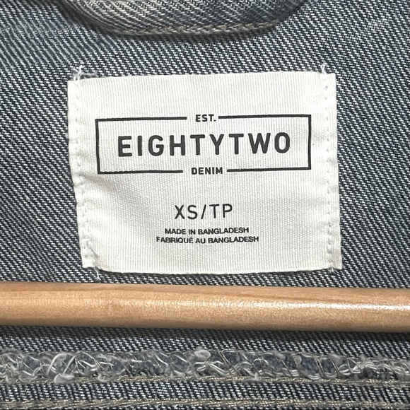 Hybrid Denim Jacket - Picture 6 of 6